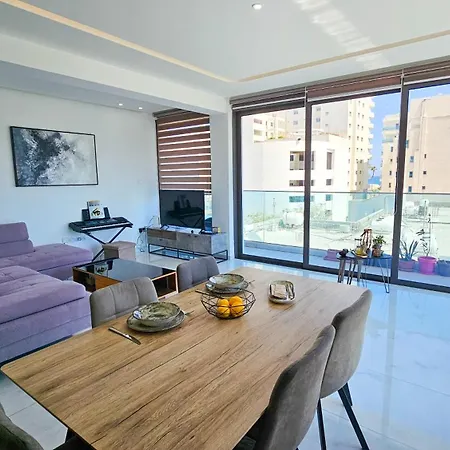Апартаменты Seaview Business Hub Ларнака