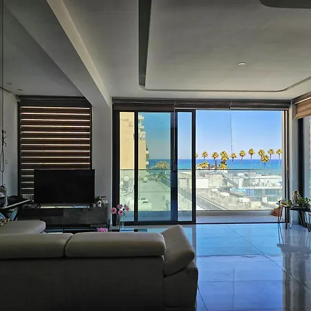 Апартаменты Seaview Business Hub