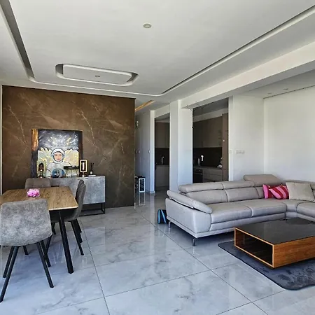 Apartamento Seaview Business Hub Larnaca